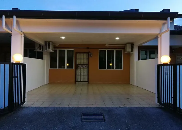 Address No 915, Lorong Uni Central 13, Taman Uni Central, Kuching Samarahan Expressway